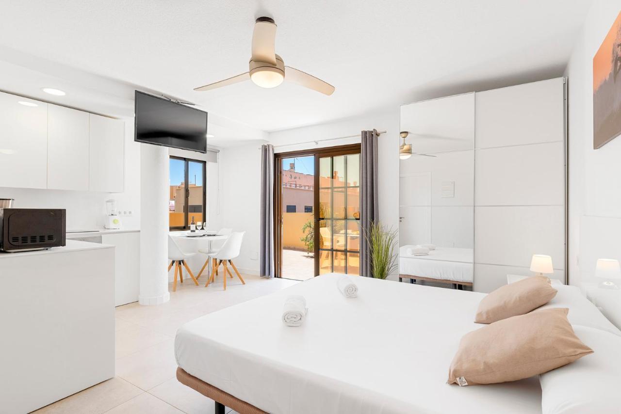 Medano4You White Dream Penthouse เอลเมดาโน ภายนอก รูปภาพ